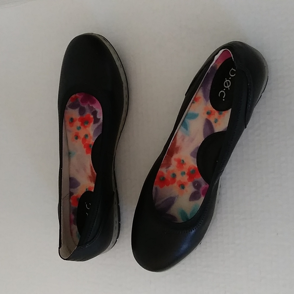 B.O.C.leather shoes SZ 8 NWOB